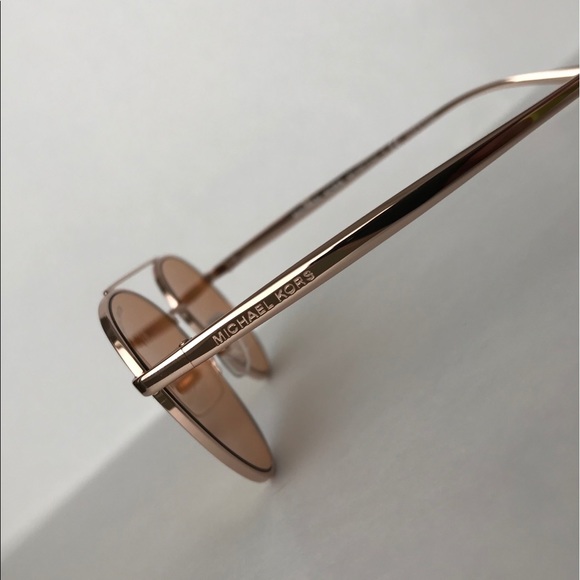 Michael Kors Lon MK1021 11167J (Rose Gold) - Picture 6 of 8